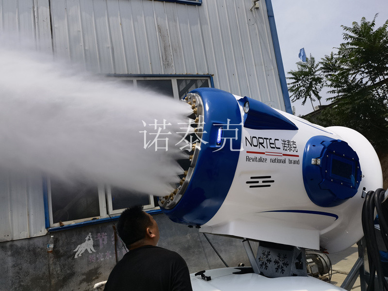 造雪機